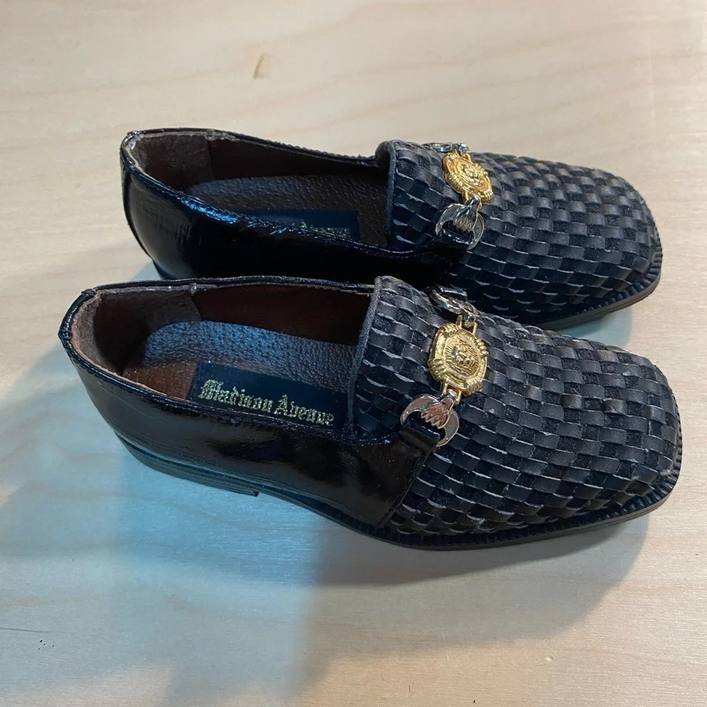 Madison Avenue Boys Dress Loafers size 8 New without Tags (CF)